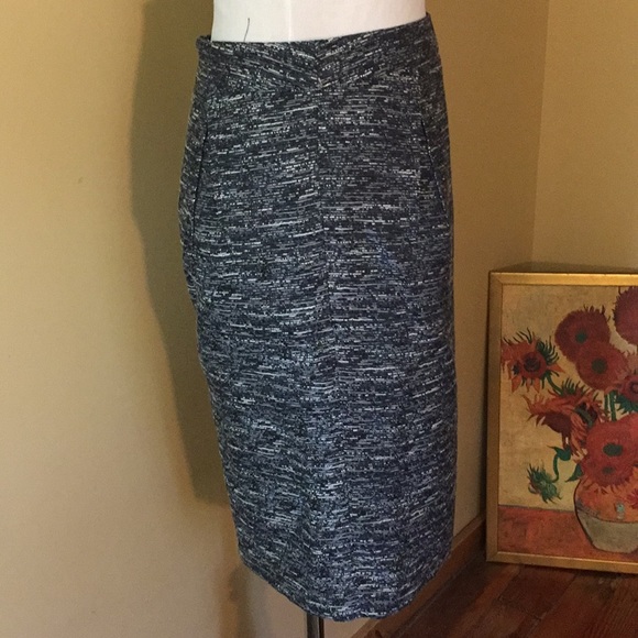 TOMMY HILFIGER Size 4 Pencil NUBBY Blue-White -Black Tweed-Look Career $148 NEW - Picture 12 of 16